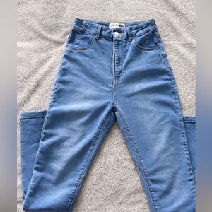 Fashion Nova High Waisted Skinny Jeans Light Wash Size 11 Stretch Denim